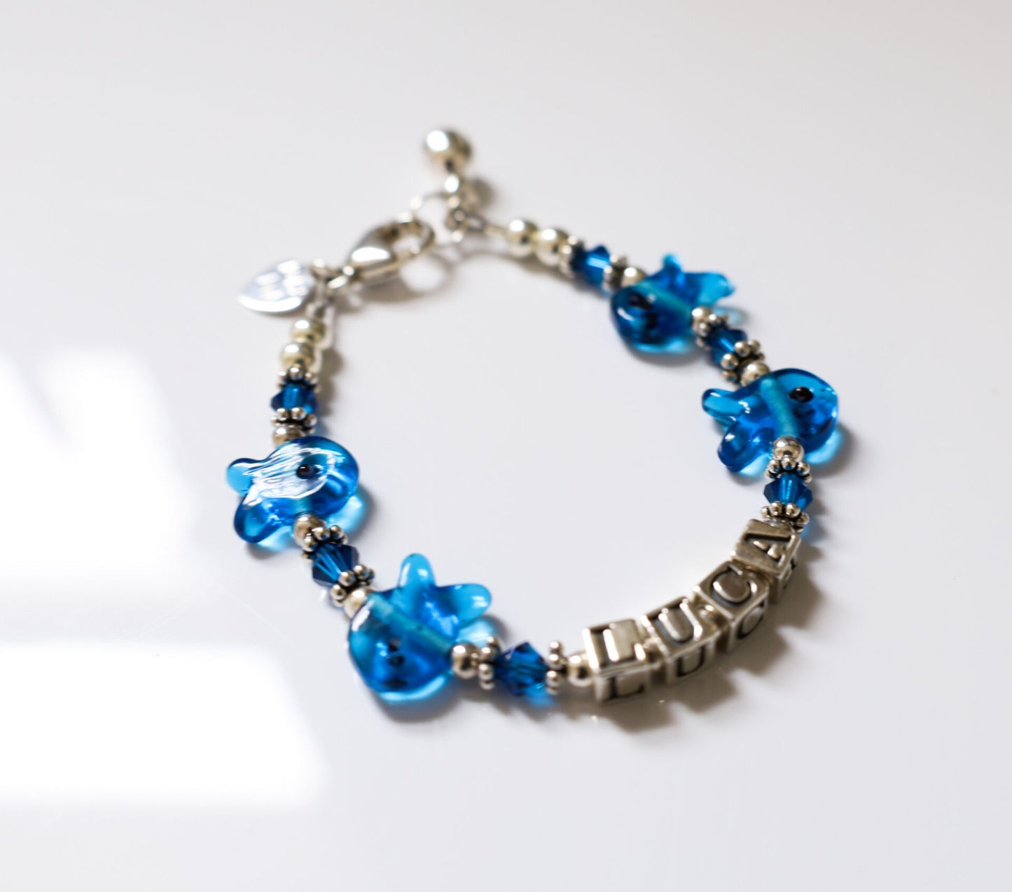 DORY FISH NAME BRACELET (CAPRI BLUE)