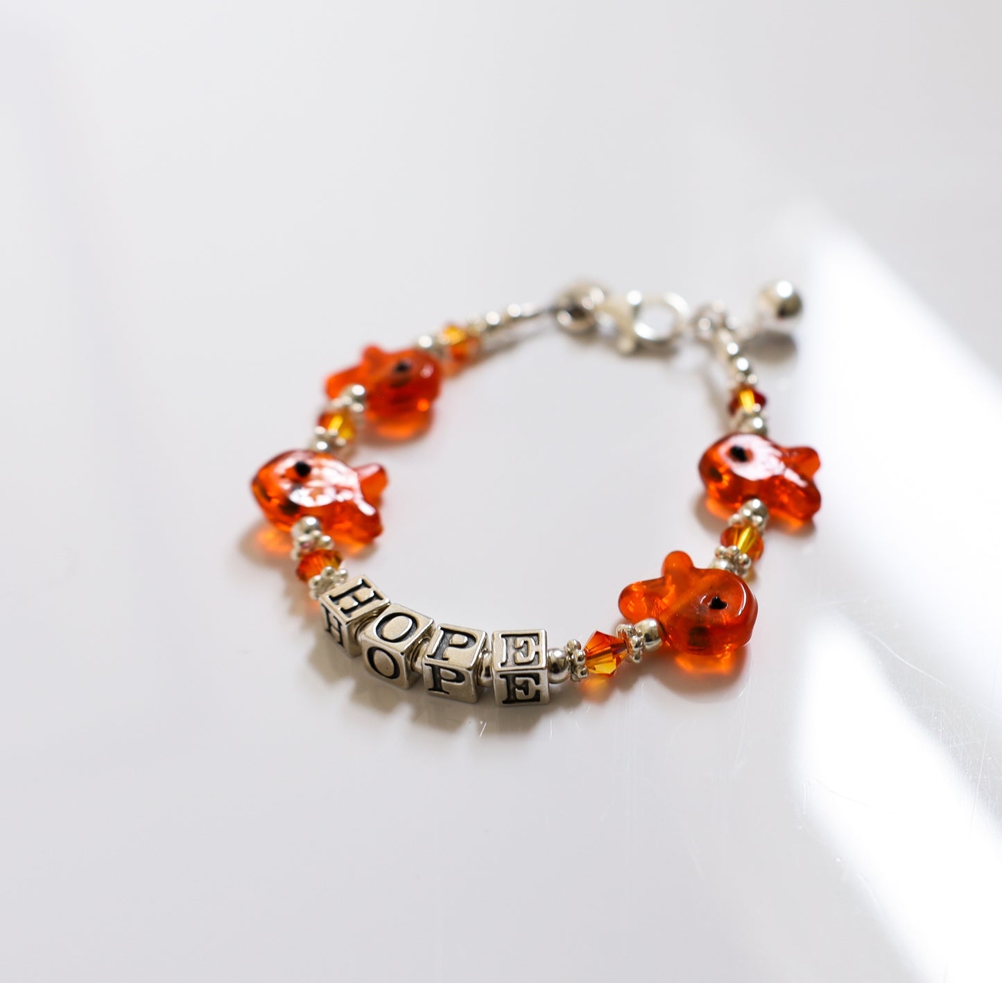 DORY FISH NAME BRACELET (TROPICAL ORANGE)