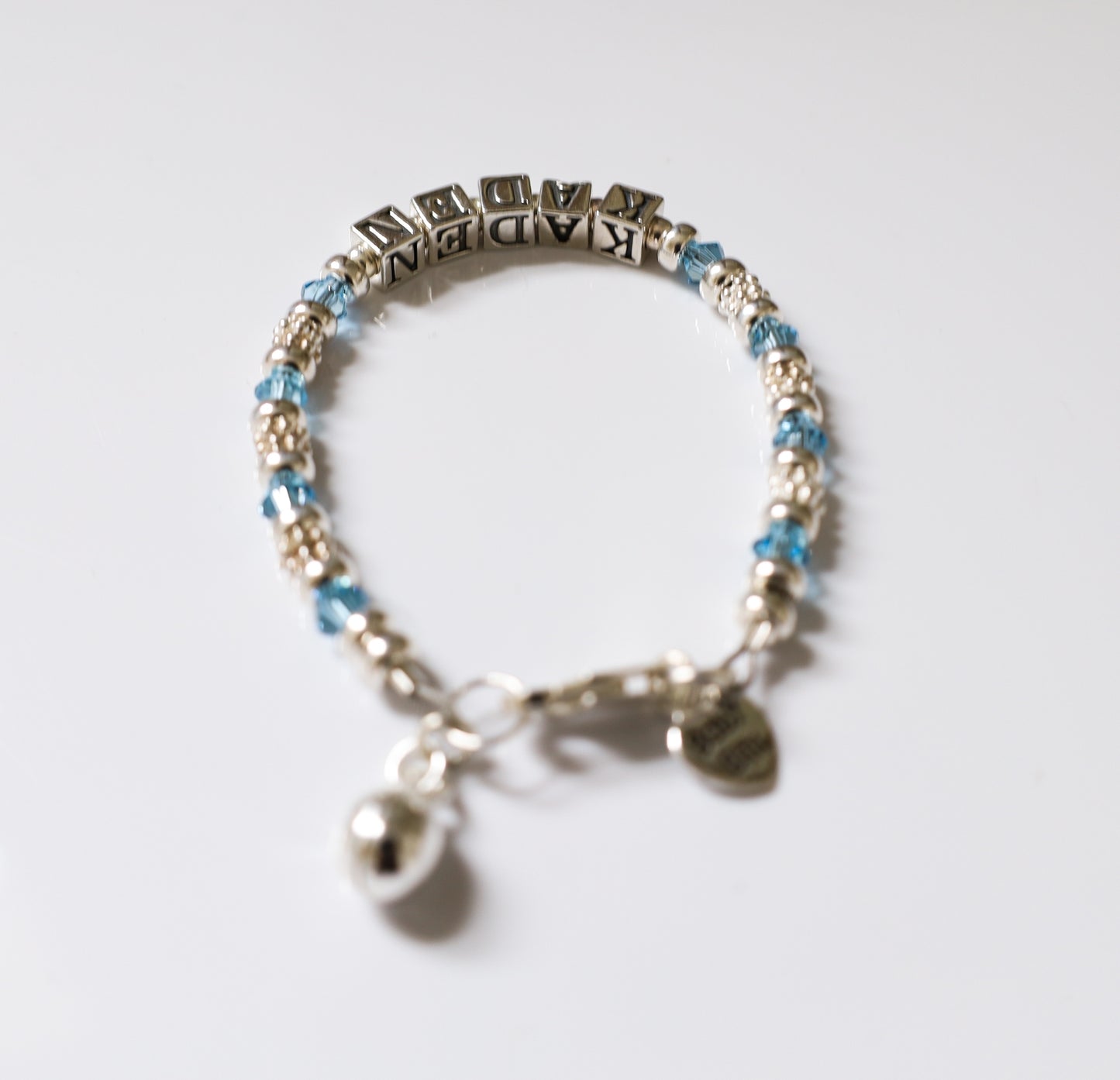 SPLENDID BIRTHSTONE NAME BRACELET