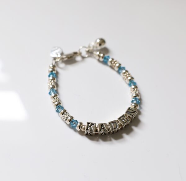 SPLENDID BIRTHSTONE NAME BRACELET